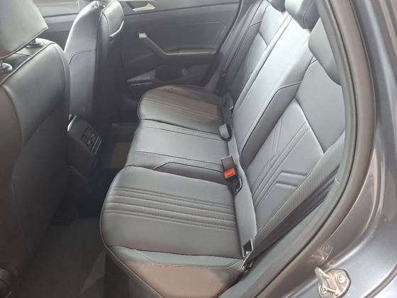 VOLKSWAGEN NIVUS 1.0 200 TSI TOTAL FLEX HIGHLINE AUTOMÁTICO VOLKSWAGEN NIVUS 1.0 200 TSI TOTAL FLEX HIGHLINE AUTOMÁTICO